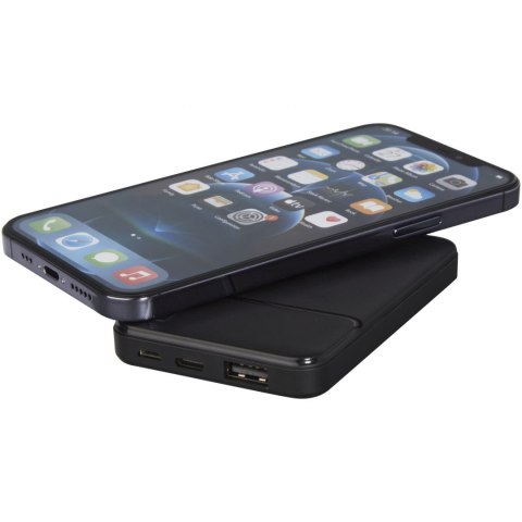 Powerbank o pojemności 5000 mAh z tworzywa sztucznego pochodzącego z recyklingu Loop czarny (12420290) Powerbank o pojemności 5000 mAh z tworzywa sztucznego pochodzącego z recyklingu Loop czarny (12420290)